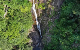 以山为魂 以水为媒 龙虎山夏季避暑好去处